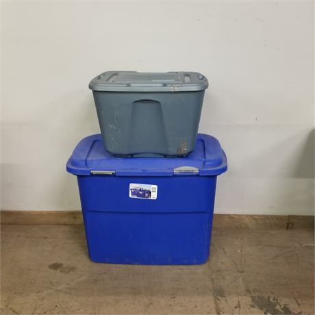 2 Lidded Storage Bins