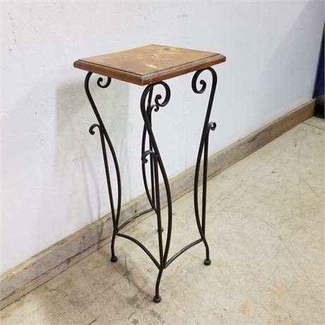 Accent Table - 10x10x26