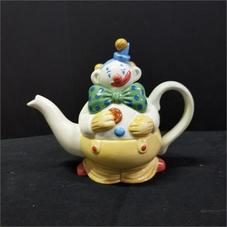 Collectible Dept.56 Clown Teapot