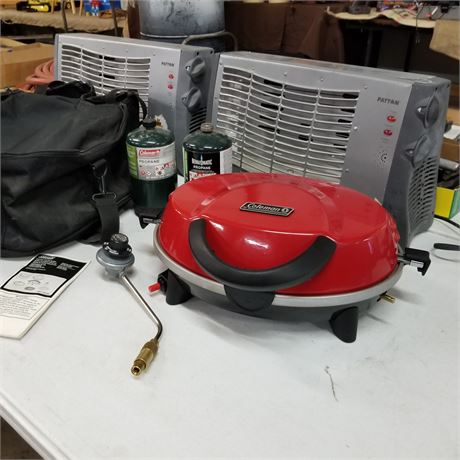 Nice Coleman Outdoor Propane BBQ with Fuel & Soft Case