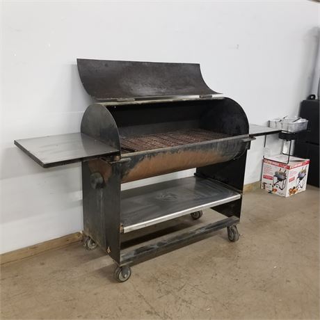 Awesome Rolling Smoker...4'x2' Cook Area