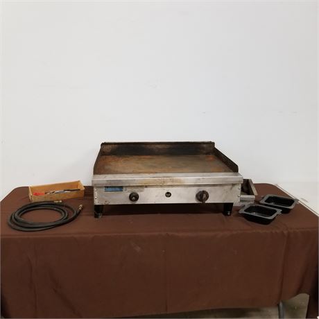 Griddle (has been converted to propane)...30x17