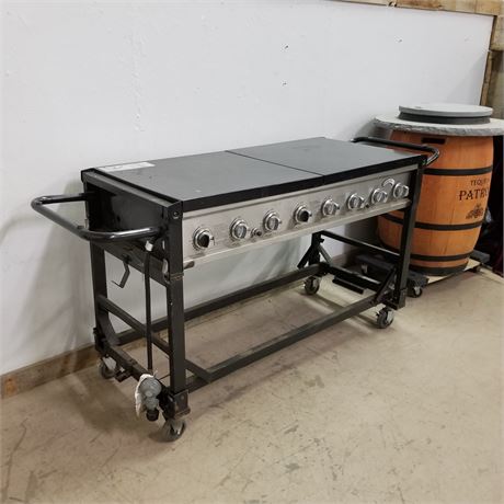 2 Tank Outdoor Rolling BBQ