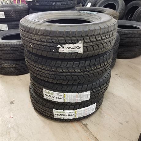 4 New Fuzion SUV 205//75 R15 Tires