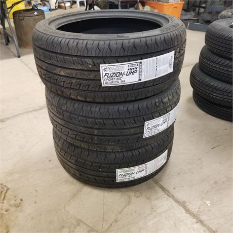 3 New Fuzion UHP 225/45 R17XL Tires