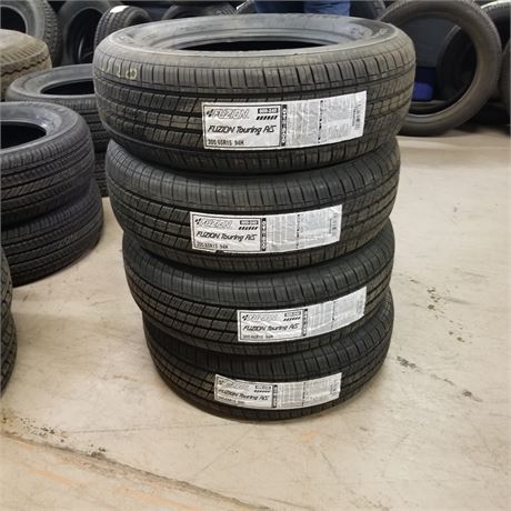 4 New Fuzion Touring 205/65 R15  Tires