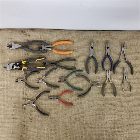 Assorted Nippers & Needle Nose Pliers