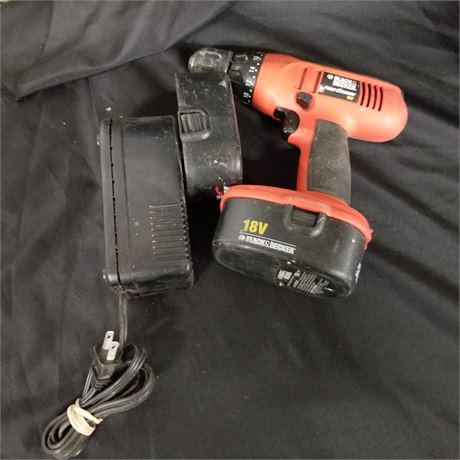 Black & Decker Cordless Drill w/ Battery & Charger