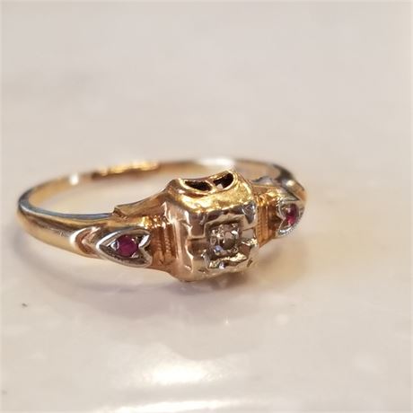 Vintage Ruby & 14k Diamond Ring..Sz 5.25