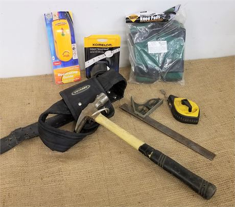 Carpenter Belt & Tools
