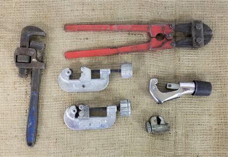 Bolt Cutters/Wrench/Pipe Cutters