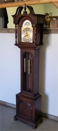 Colonial Grandfather Clock...Working Condition....16x10x68