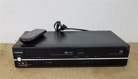 Toshiba VHS/DVD Player w/ Remote