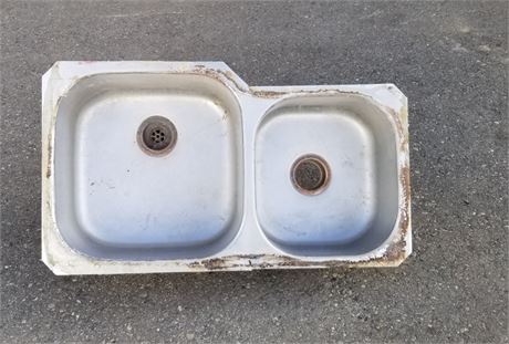 Stainless Double Sink 19x19 &14x14