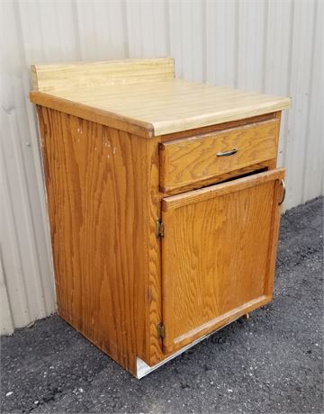 Oak Cabinet w/ Counter Top...25x26x37