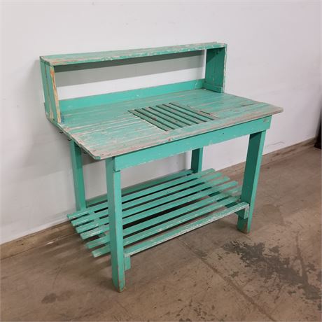 Potting Table w/ Sink...48x28x48