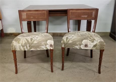 Accent/Dining Chairs