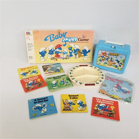 Collectible Smurf Set with Lunchbox & Thermos