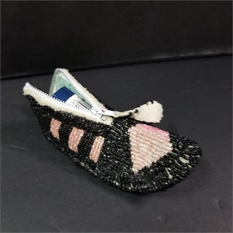 Native American Beaded Coin Pouch