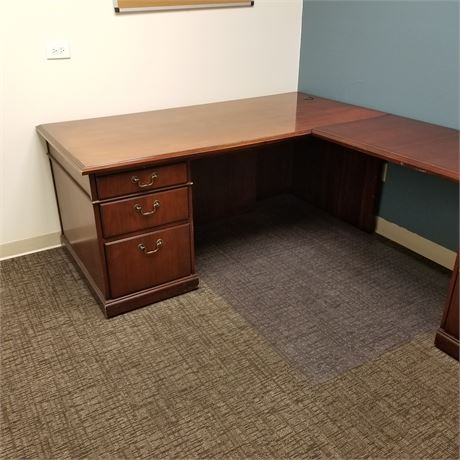 Kimball Corner Work Station Desk...107x70x30