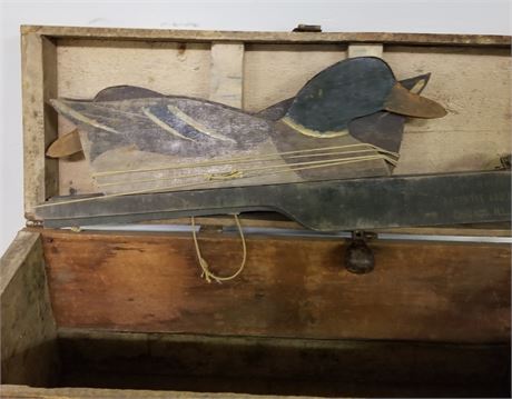 J.W. Reynold Antique Duck Decoys & Original Case