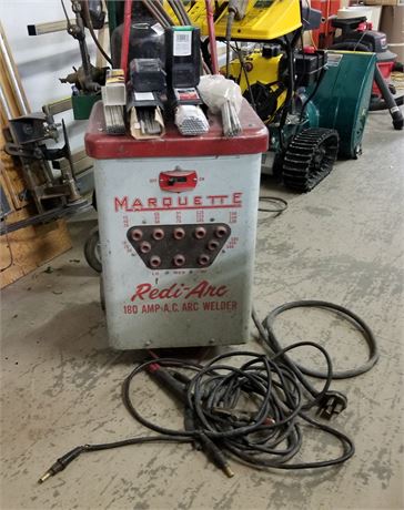 Vintage Marquette 180 Amp AC Welder with Extra Rod - Works