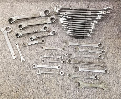 Assorted Metric & Ratchet Wrenches