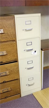 Metal File Cabinet - 15x27x52