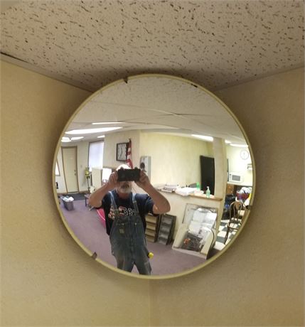 Round Security Mirror - 18" Diameter