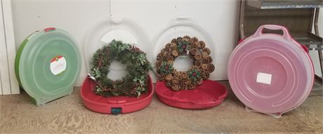 2 Wreaths & 4 Wreath Containers