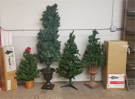 4 Christmas Trees (2 lighted, 1 new)