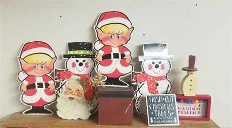 Assorted Collectible Christmas Wall Hanger & Gift Box