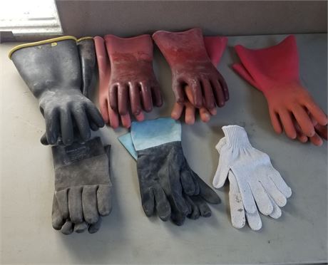 Assorted Rubber Gloves  (L - XL)