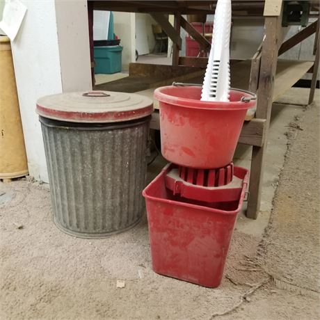 Galvanized Pail w/ Lid & Mop Buckets