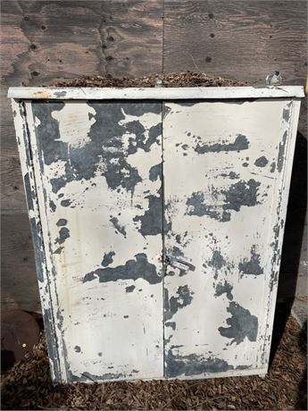 Vintage Weathered Cabinet...47x20x60