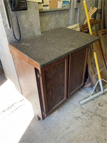 Cabinet w/ Counter Top - 37x21x29