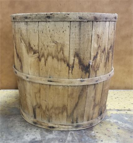 Wood Barrel Planter - 21x20