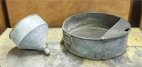 Vintage Oil Pan & Funnel
