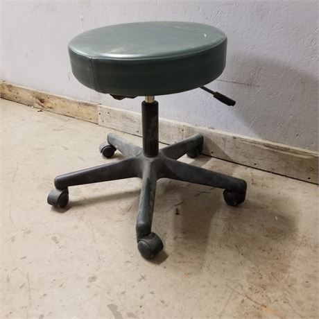 Rolling Adjustable Shop Stool