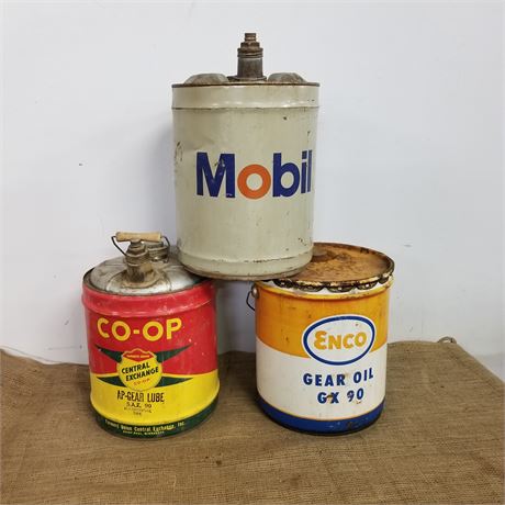 Collectible Oil Cans - Empty