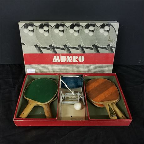 Vintage Munro Ping Pong Set