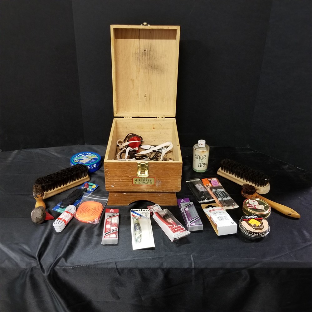 Tryans Online Auction & Auction Center - Vintage Griffin Shoe Shine Kit ...