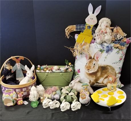 Assorted Easter Decor