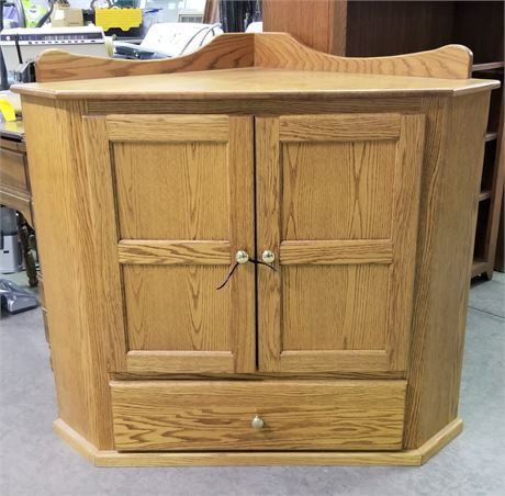 Oak Corner Cabinet/Media Center - 38x40x45