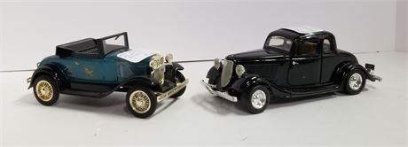 1934 Ford Coupe & Model A Bank