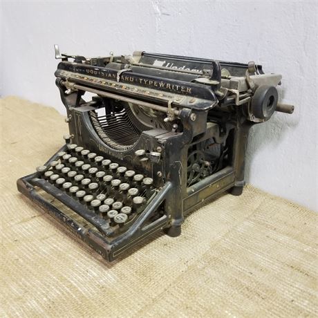 Antique Underwood Typewriter