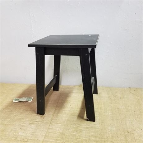 Small Wood Stand - 15x15x20