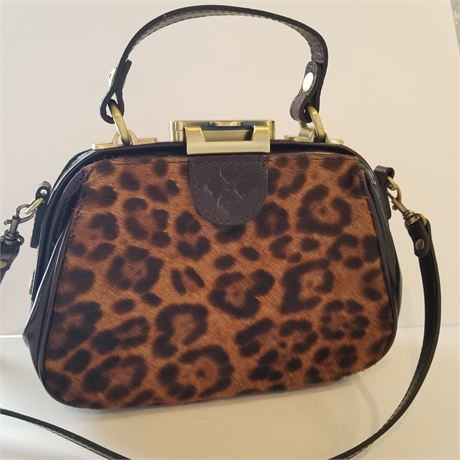 Like NEW Patricia Nash Leather Handbag - 9x7- Compare Retail @ $179.00
