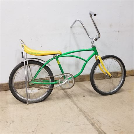 Vintage Stingray Kids Bicycle w/ Banana Seat