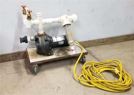 1HP Plug-In Sprinkler Pump -Works!